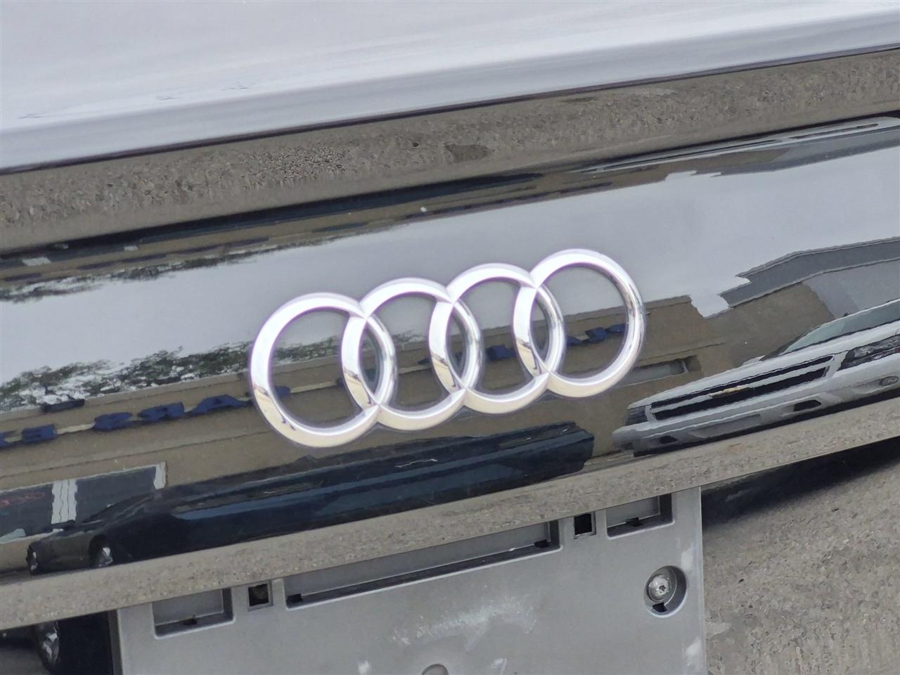 Audi A6  2012