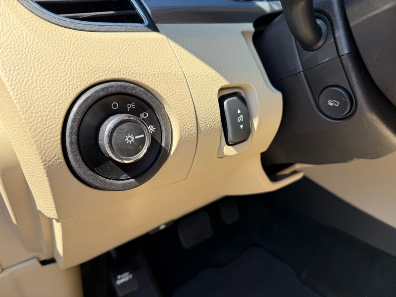 Ford Taurus SEL FWD 2016 Ford Taurus SEL FWD 2016