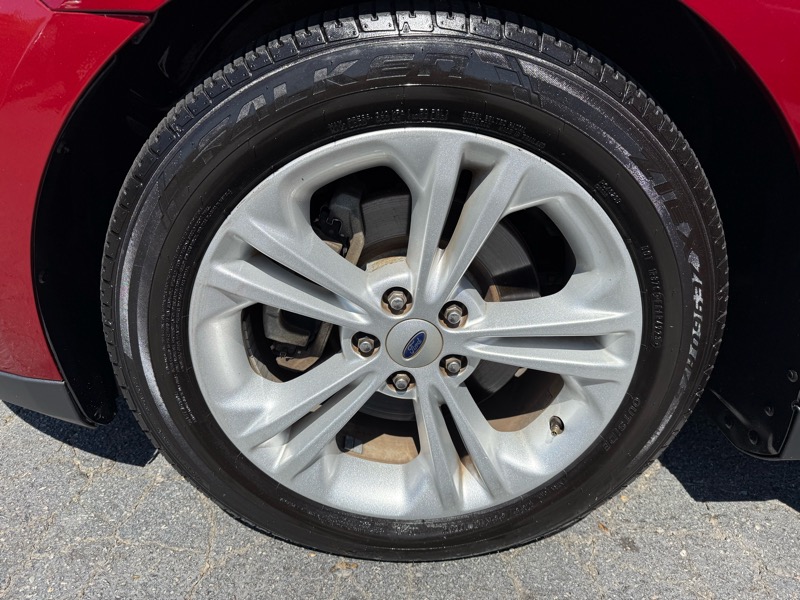 Ford Taurus SEL FWD 2016 Ford Taurus SEL FWD 2016