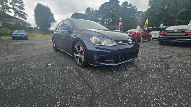 Volkswagen GTI S 6M 4-Door 2015 Volkswagen GTI S 6M 4-Door 2015