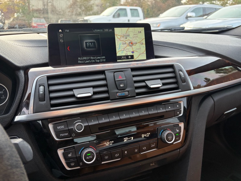 BMW 3-Series 330i Sedan 2018