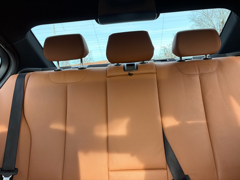 BMW 3-Series 330i Sedan 2018