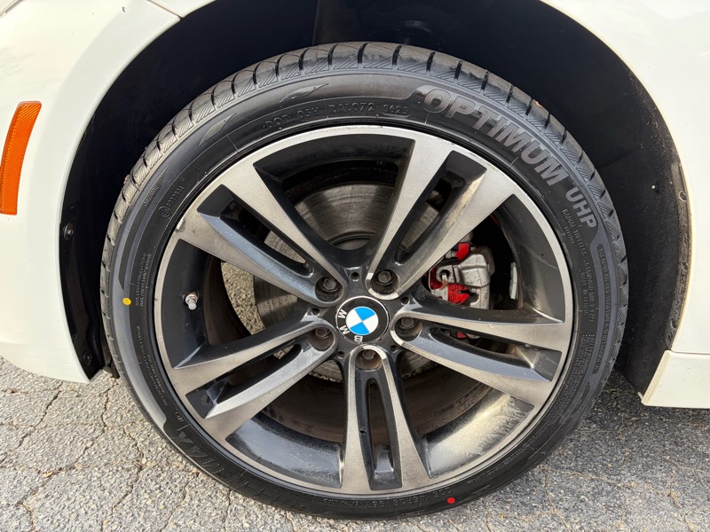 BMW 3-Series 330i Sedan 2018