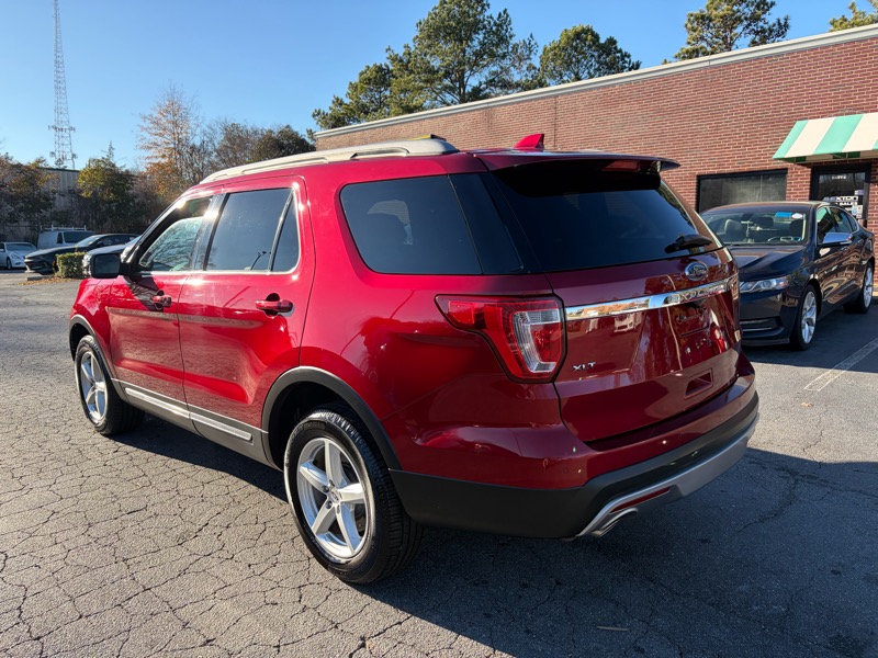 Ford Explorer XLT 4WD 2017
