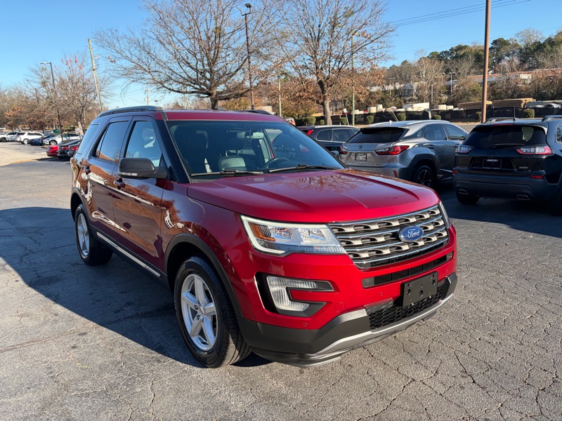 Ford Explorer XLT 4WD 2017