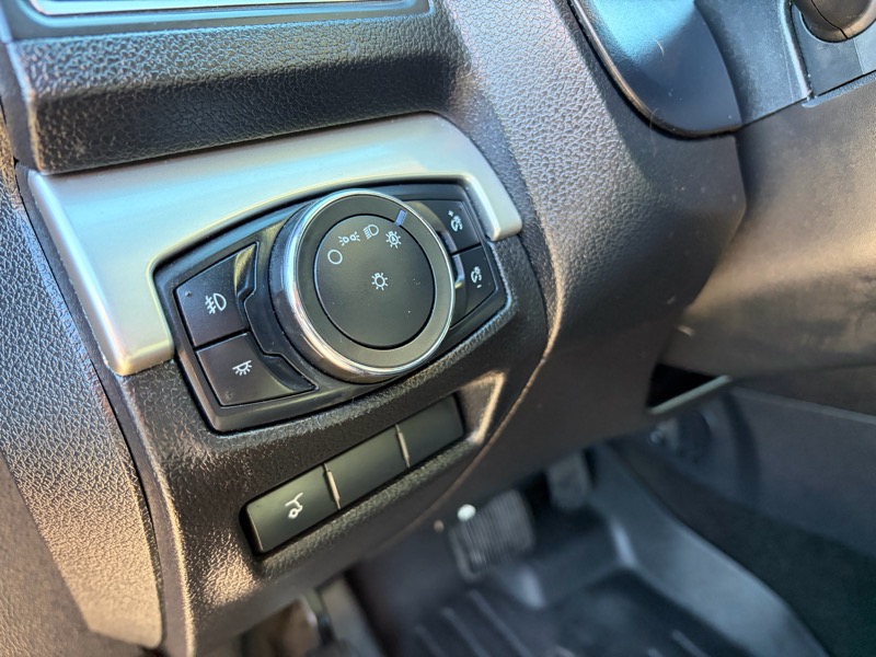 Ford Explorer XLT 4WD 2017