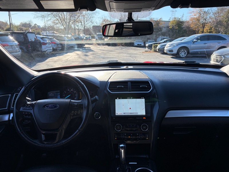 Ford Explorer XLT 4WD 2017