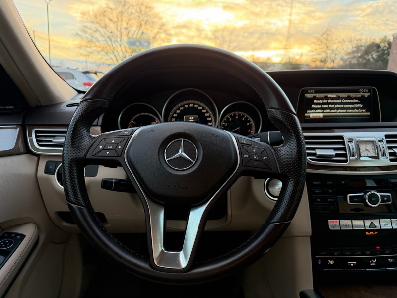 Mercedes-Benz E-Class E350 Luxury Sedan 2015