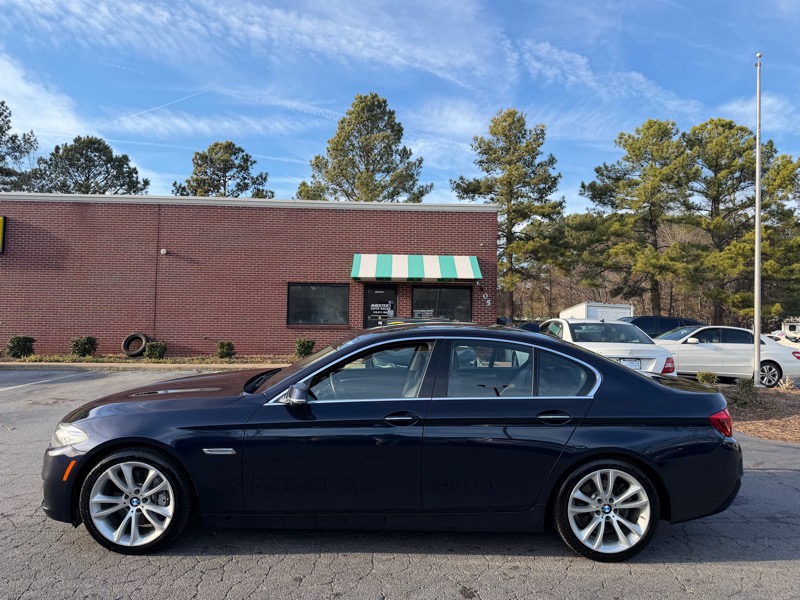 BMW 5-Series 535i xDrive 2015