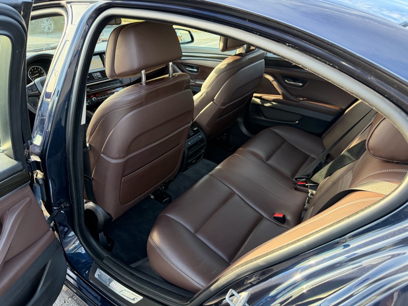 BMW 5-Series 535i xDrive 2015