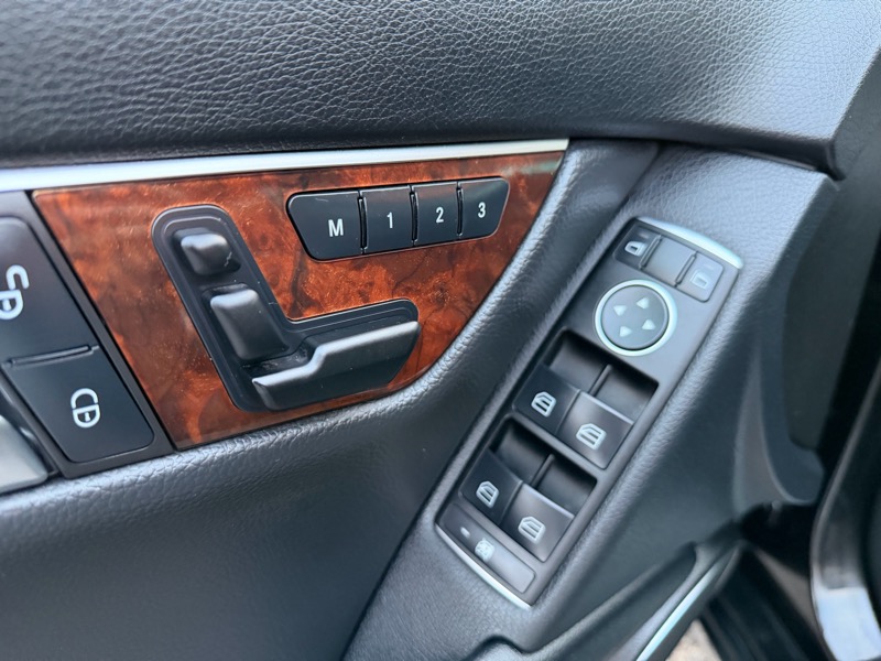 Mercedes-Benz C-Class C300 4MATIC Sport Sedan 2013