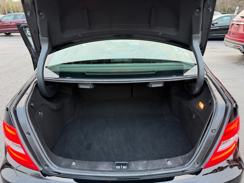 Mercedes-Benz C-Class C300 4MATIC Sport Sedan 2013