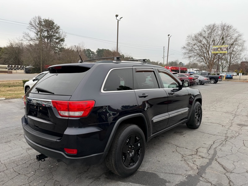 Jeep Grand Cherokee Laredo 4WD 2011
