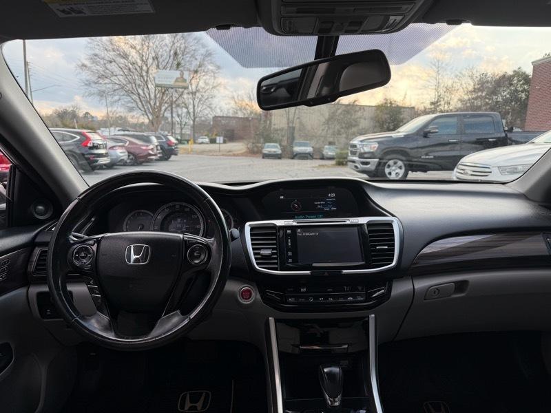Honda Accord EX-L Sedan CVT 2016