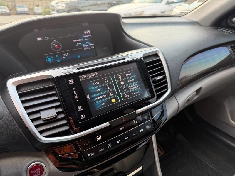 Honda Accord EX-L Sedan CVT 2016