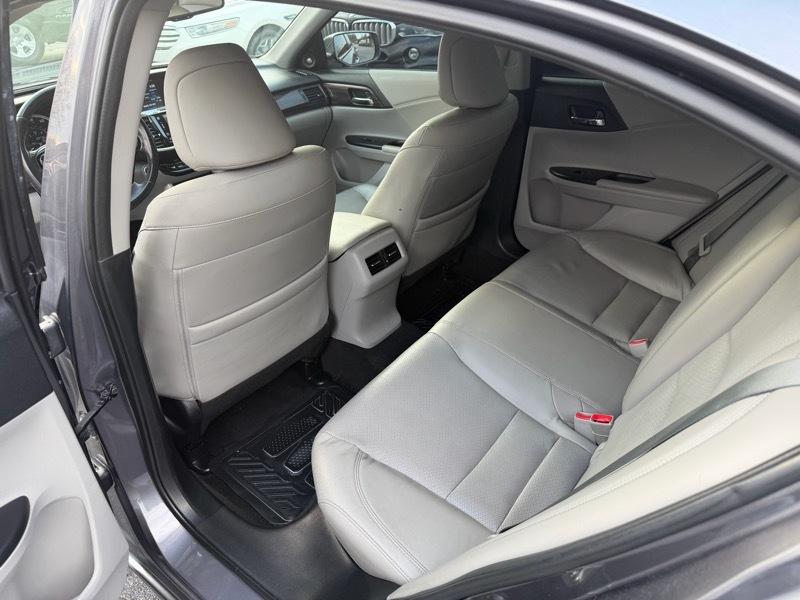 Honda Accord EX-L Sedan CVT 2016