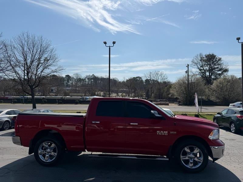 RAM 1500 Big Horn Crew Cab 4WD 2016
