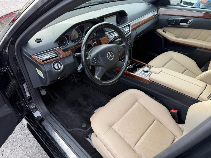 Mercedes-Benz E-Class E350 Sedan 2011