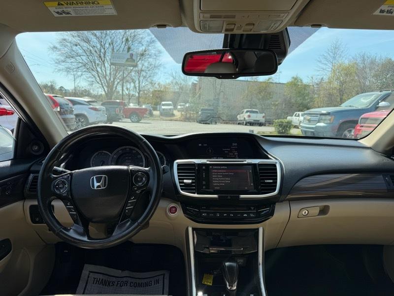 Honda Accord EX-L Sedan CVT w/ Honda Sensing 2017