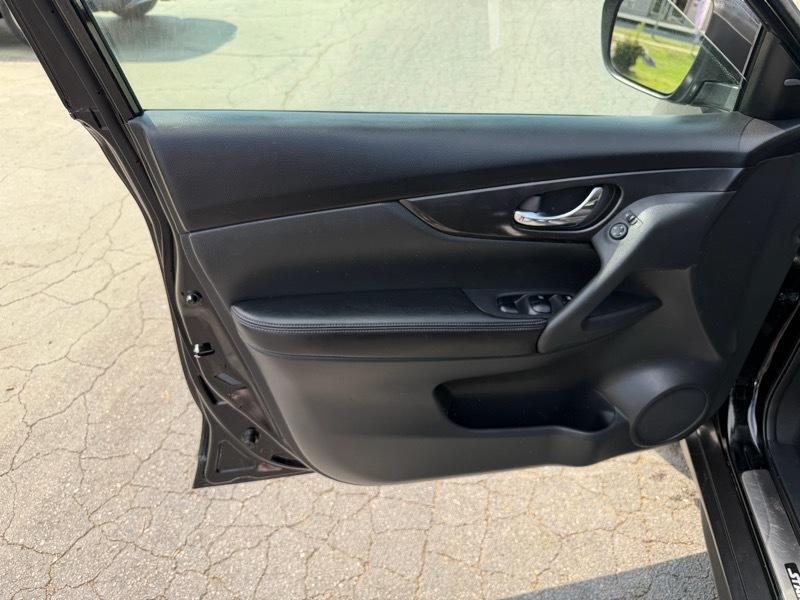 Nissan Rogue SV AWD 2017