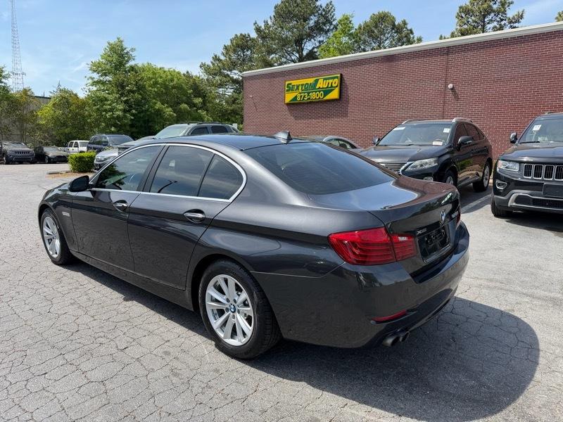 BMW 5-Series 528i xDrive 2016
