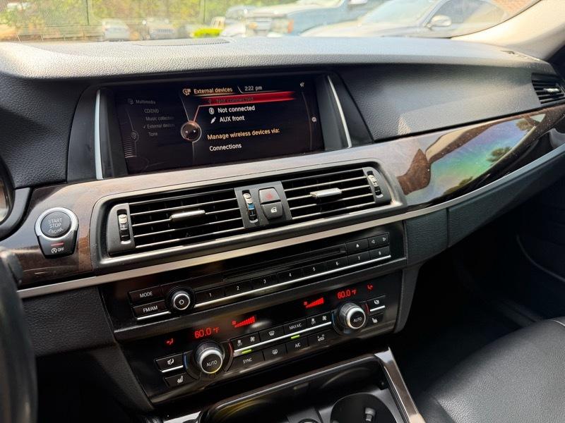 BMW 5-Series 528i xDrive 2016