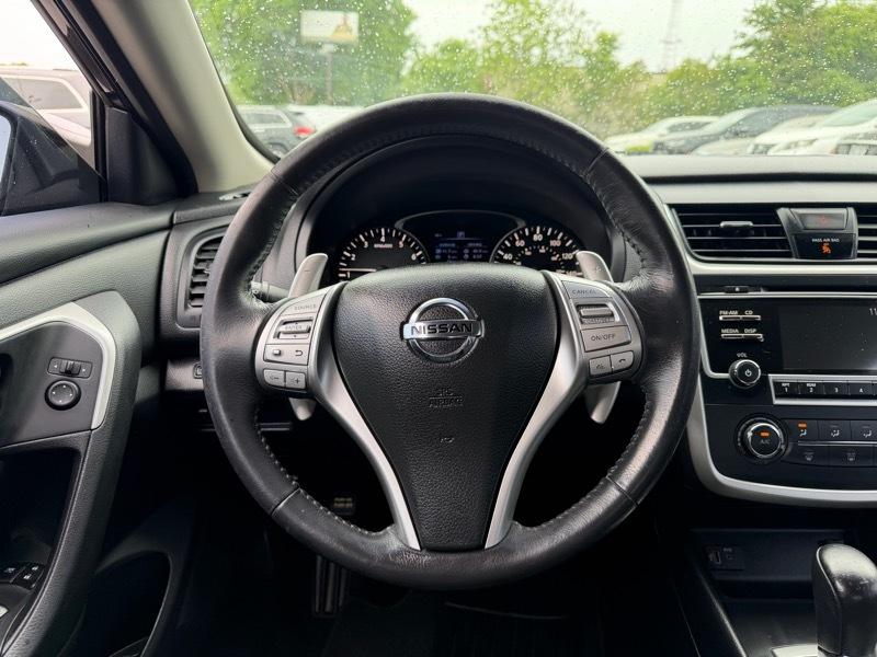 Nissan Altima 2.5 SR 2017
