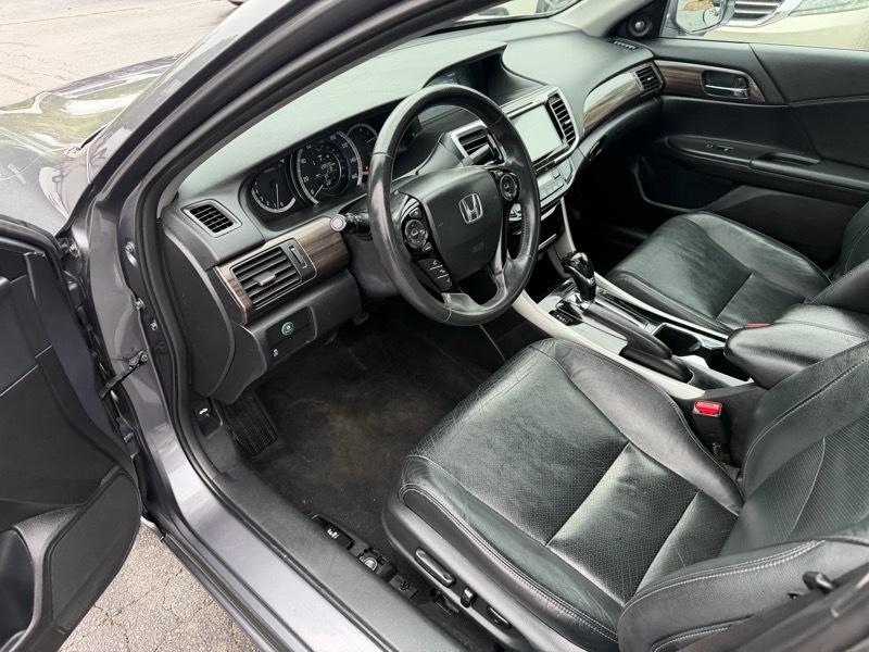 Honda Accord EX-L Sedan V6 6-Spd AT 2016