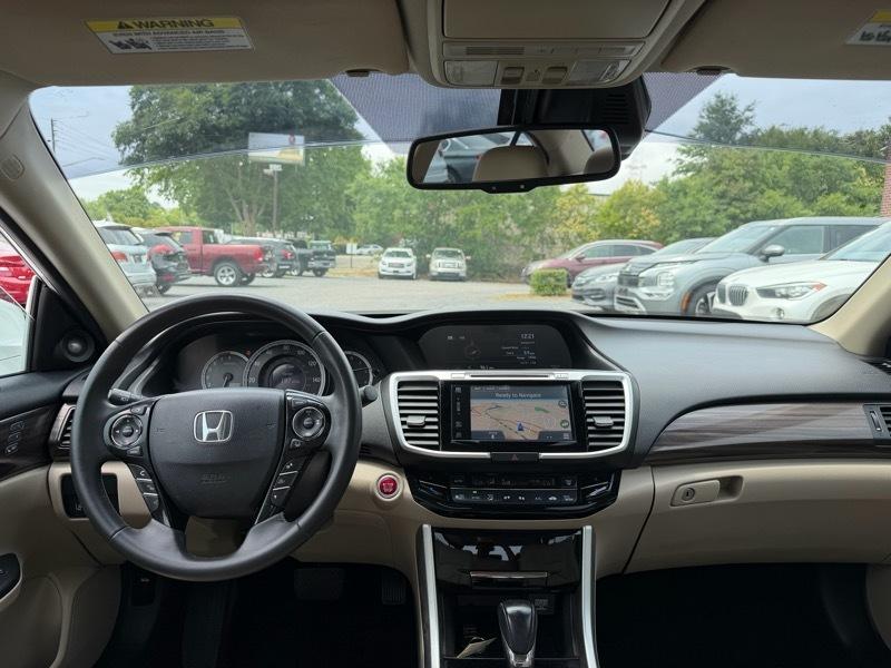 Honda Accord EX-L Sedan V6 CVT w/ Honda Sensing 6-Spd AT 2016