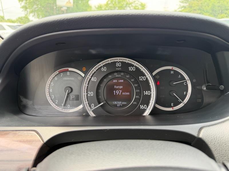 Honda Accord EX-L Sedan V6 CVT w/ Honda Sensing 6-Spd AT 2016