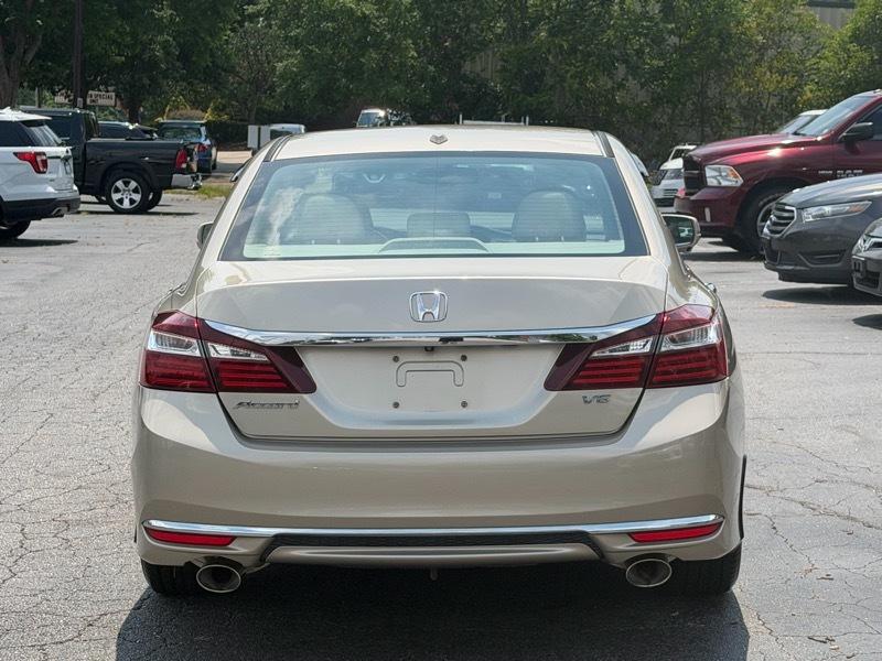 Honda Accord EX-L Sedan V6 6-Spd AT 2016