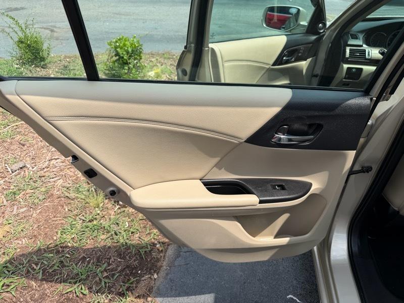 Honda Accord EX-L Sedan V6 6-Spd AT 2016