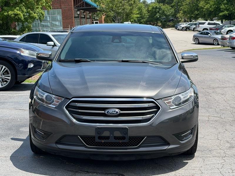 Ford Taurus Limited AWD 2017