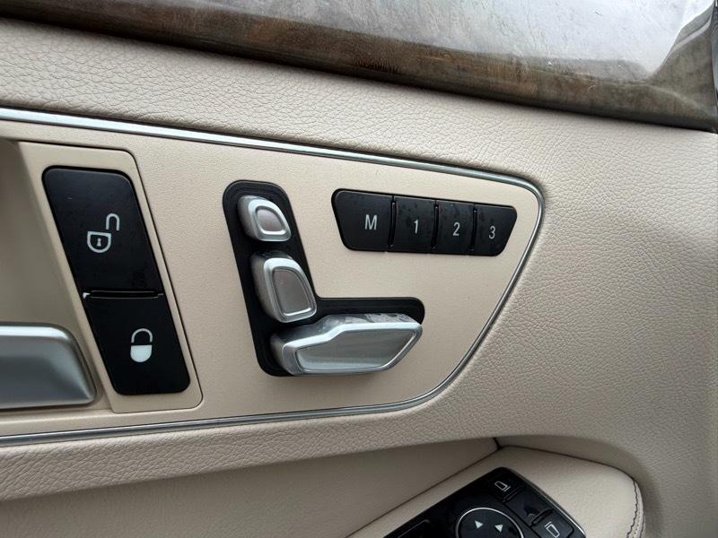 Mercedes-Benz E-Class E350 4MATIC Sedan 2014
