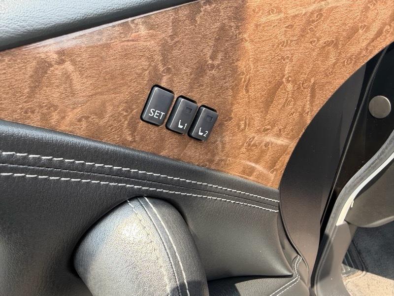 Infiniti QX80 RWD 2017