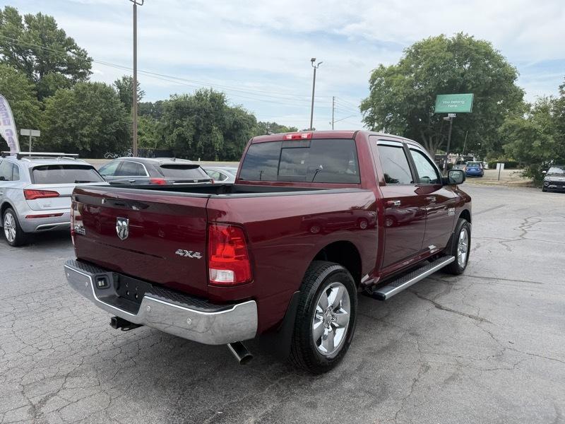 RAM 1500 Big Horn Crew Cab 4WD 2017