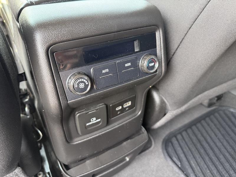 GMC Acadia SLE-1 FWD 2021