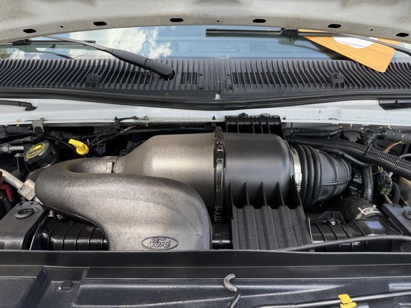 Ford E-Series Cutaway E-450 DRW 158" WB 2017