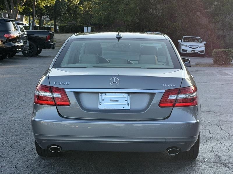 Mercedes-Benz E-Class E350 4MATIC Sedan 2013