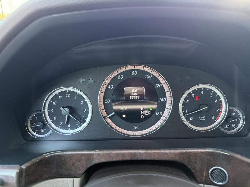Mercedes-Benz E-Class E350 4MATIC Sedan 2013