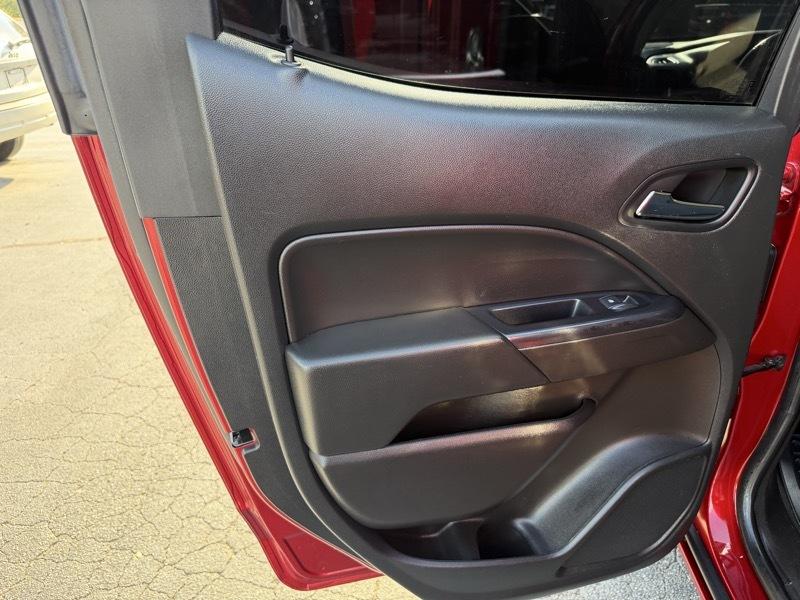 Chevrolet Colorado LT Crew Cab 2WD 2021