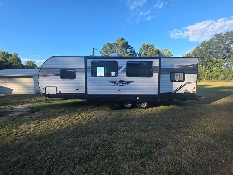 Forest River Shasta Oasis  2022