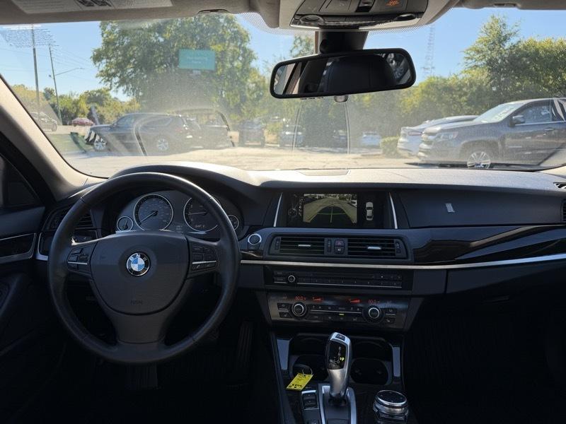 BMW 5-Series 528i xDrive 2014