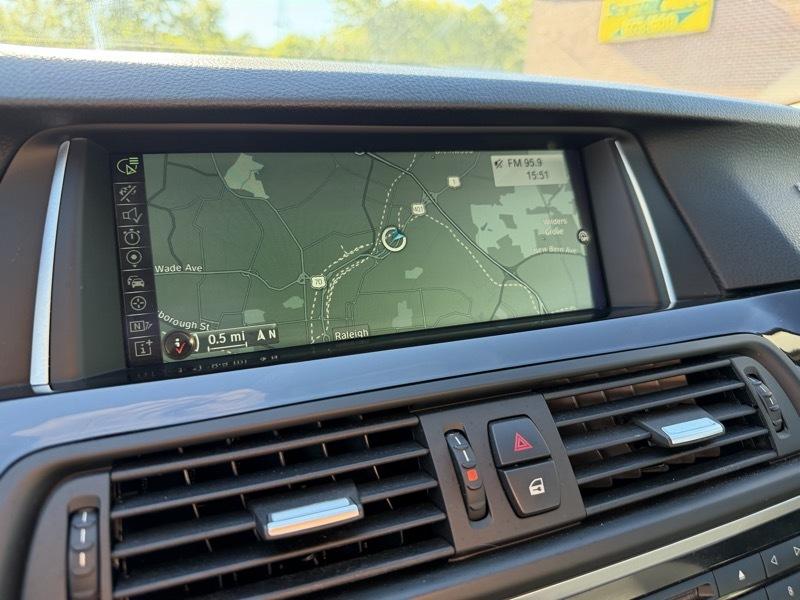 BMW 5-Series 528i xDrive 2014