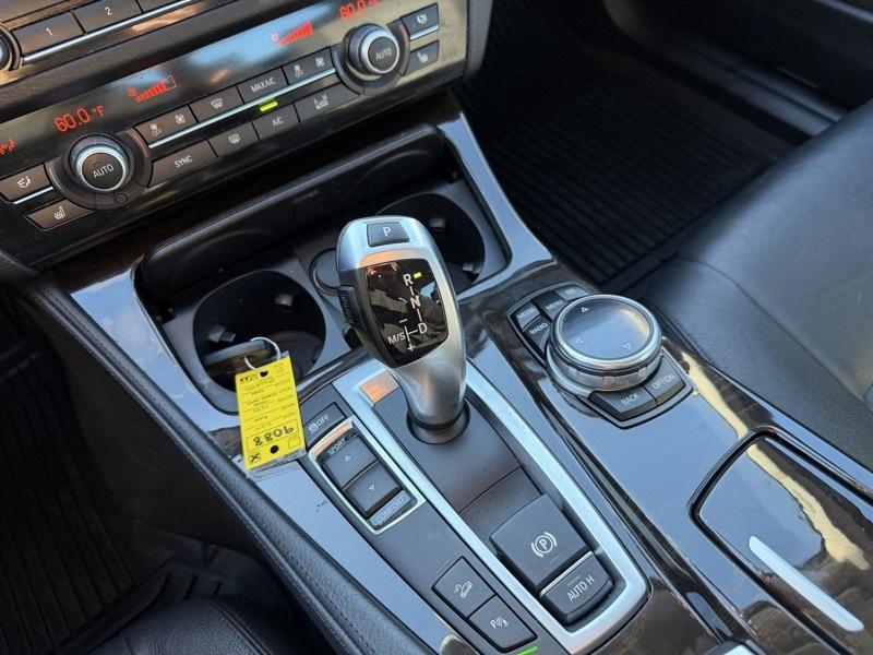 BMW 5-Series 528i xDrive 2014