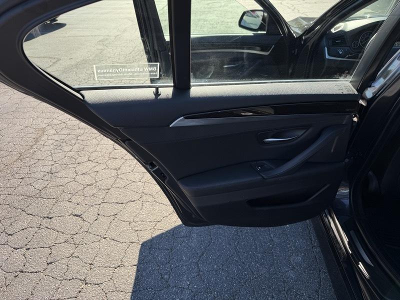 BMW 5-Series 528i xDrive 2014