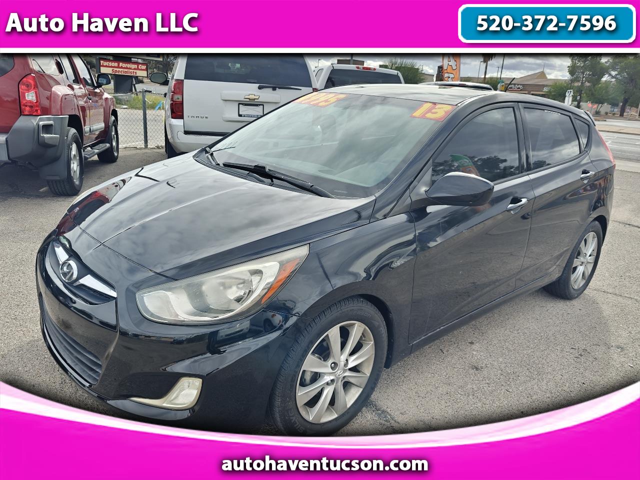 2012 Hyundai Accent 