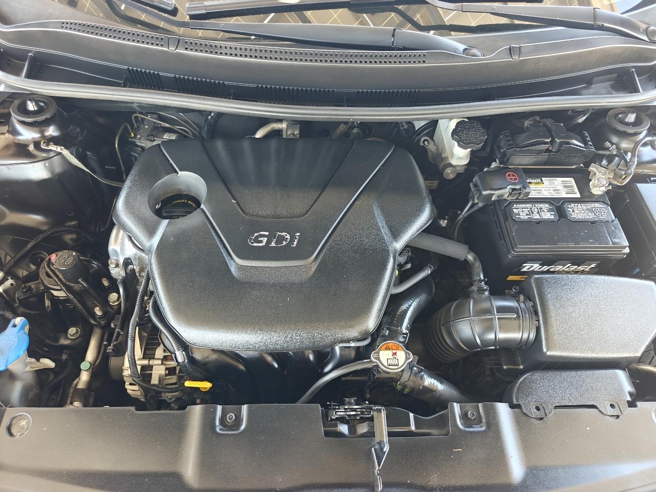 Hyundai Accent  2012