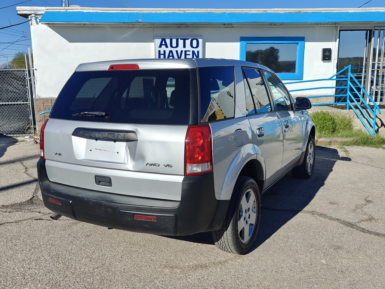 Saturn VUE  2004