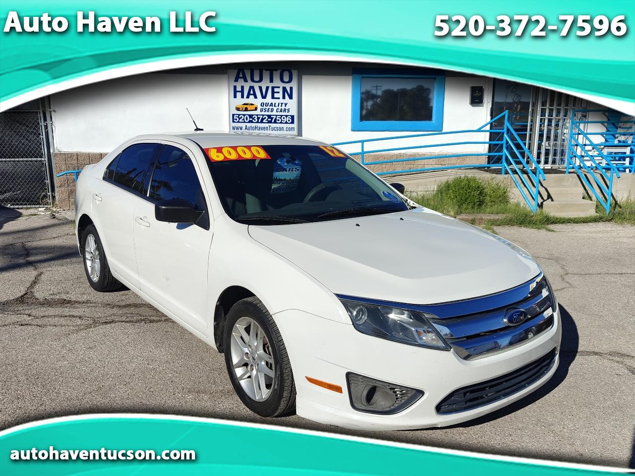 2012 Ford Fusion S's photo